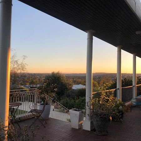 Fairway Manor Accommodation Northam Bagian luar foto