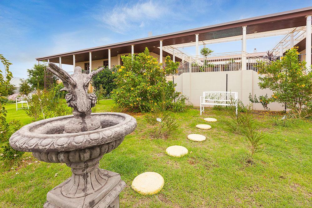 Fairway Manor Accommodation Northam Bagian luar foto
