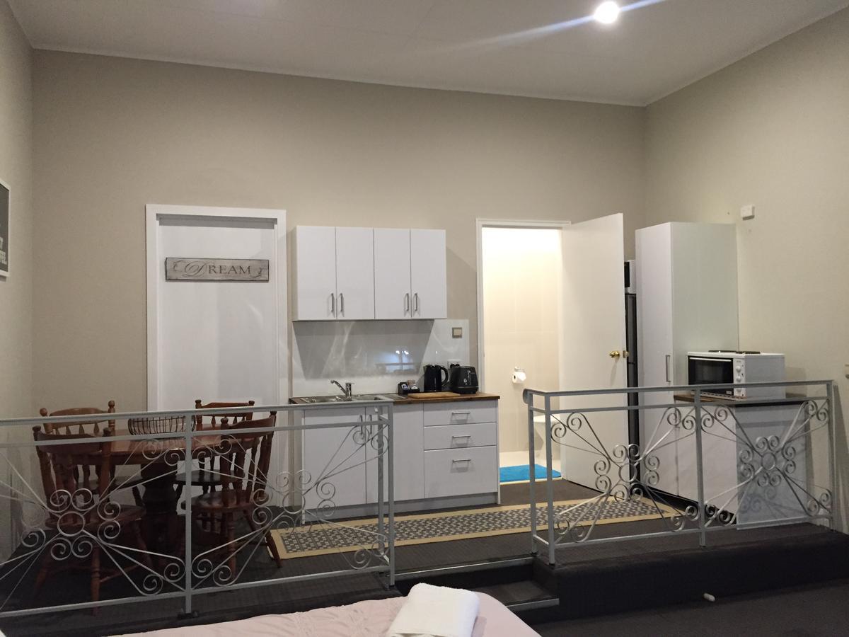 Fairway Manor Accommodation Northam Bagian luar foto