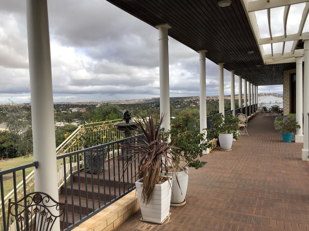 Fairway Manor Accommodation Northam Bagian luar foto